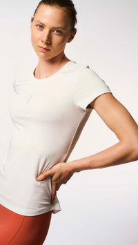 CAMISETA MUJER TRAIN FOAM WHITE