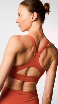 VOLCANO RED WOMEN'S ACTIVE TOP