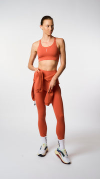 VOLCANO RED WOMEN'S ACTIVE TOP