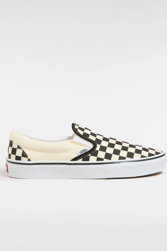 BLACK CLASSIC SLIP-ON VANS SNEAKERS