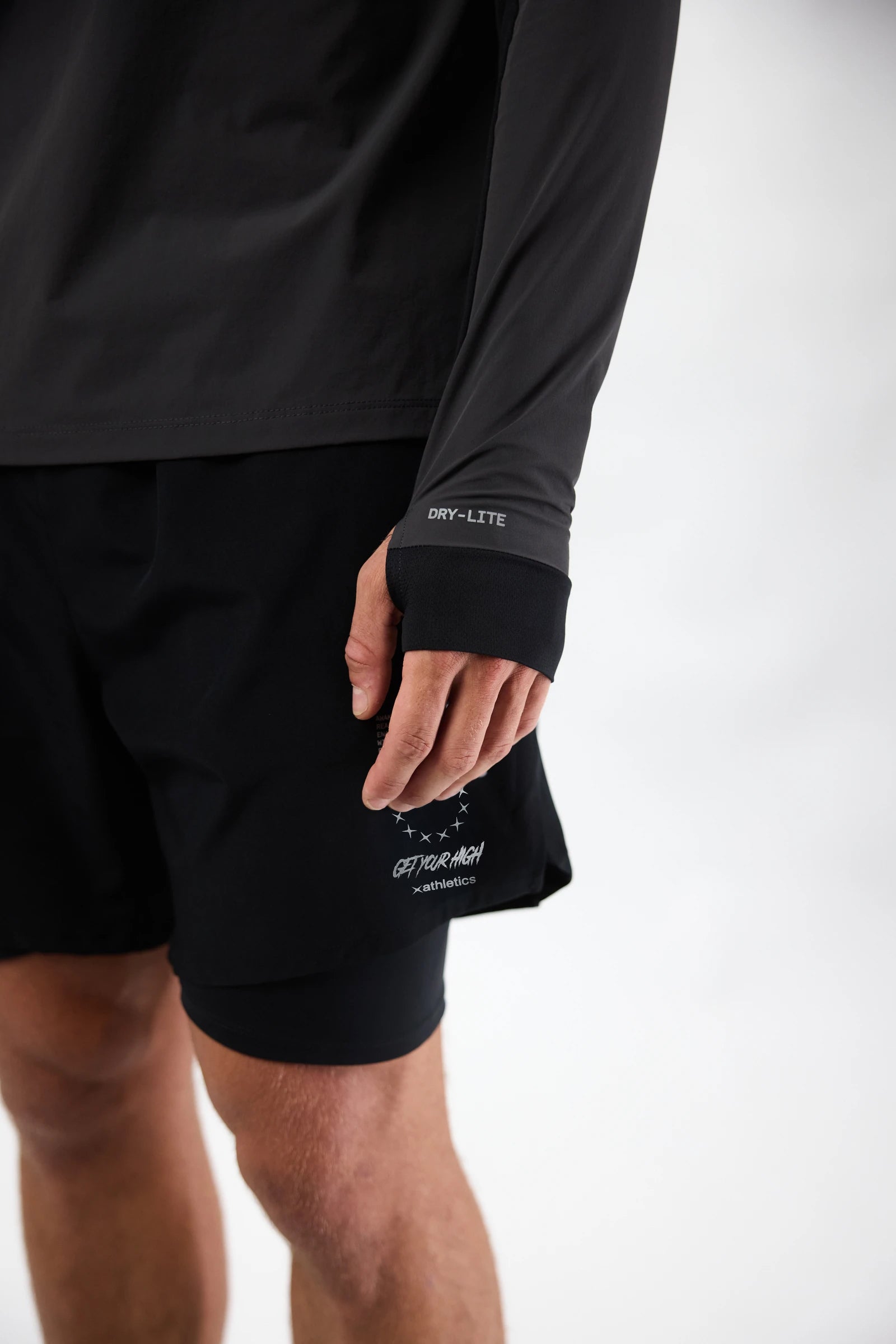 BLACK IN HALF ZIP CREW