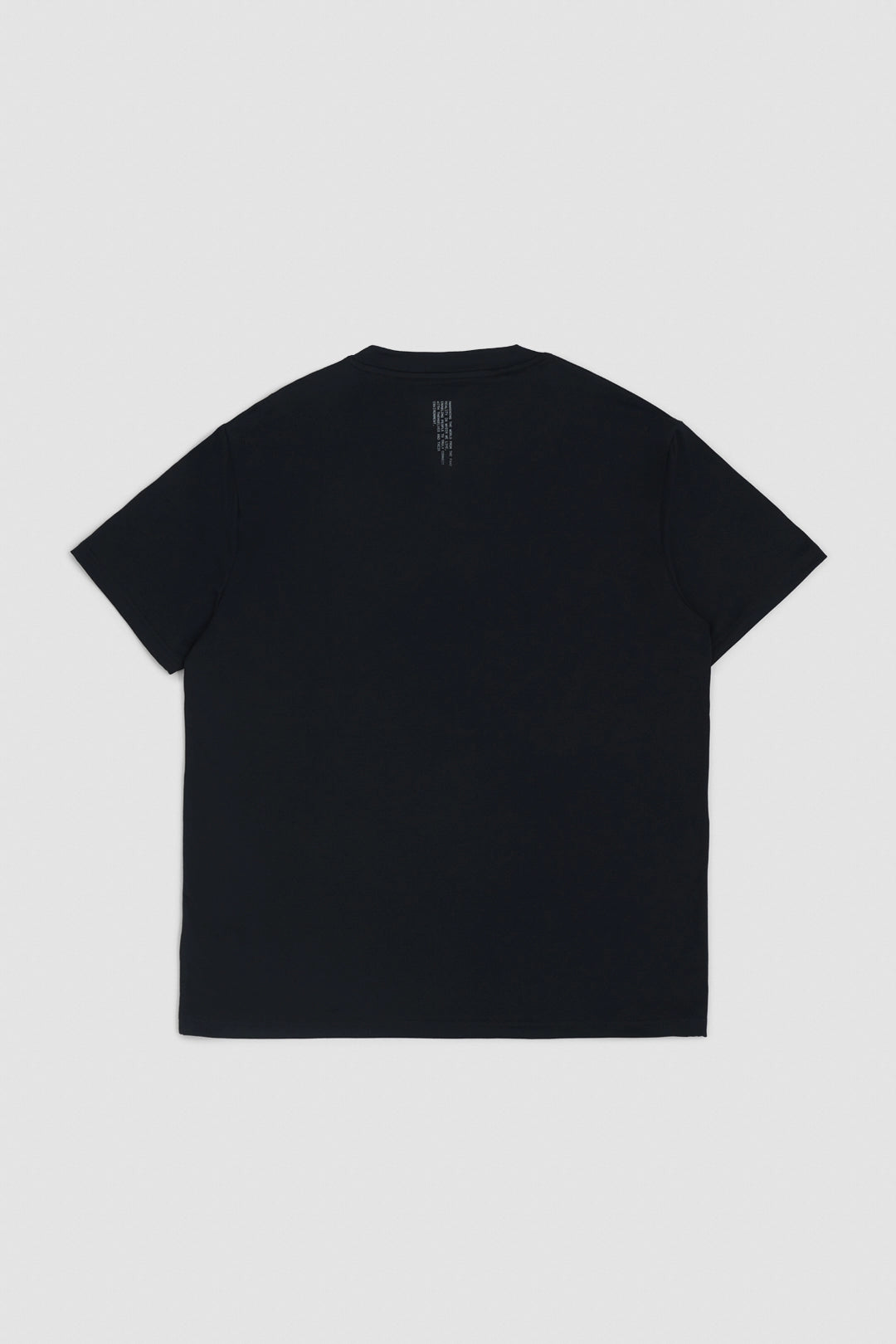 BLACK TRAIN TEE