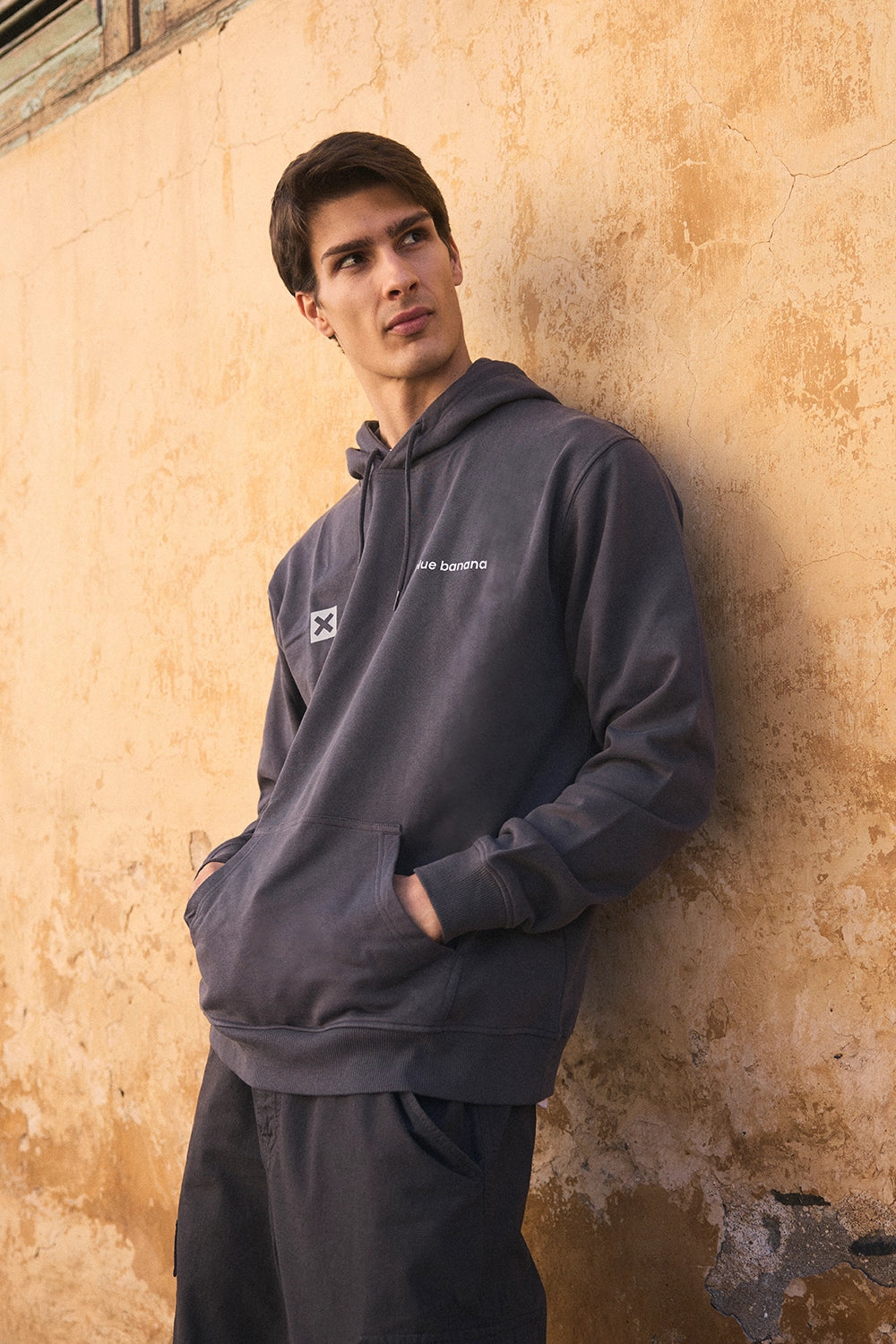 ANTHRACITE CORE HOODIE