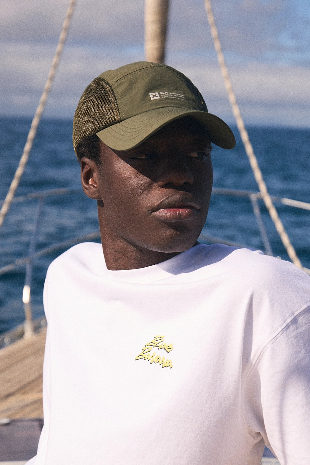 OLIVE GREEN MOUNTAIN CAP