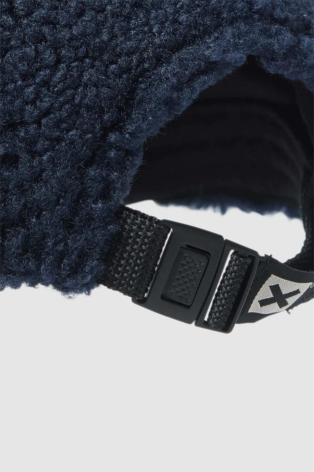 NAVY FLEECE CAP