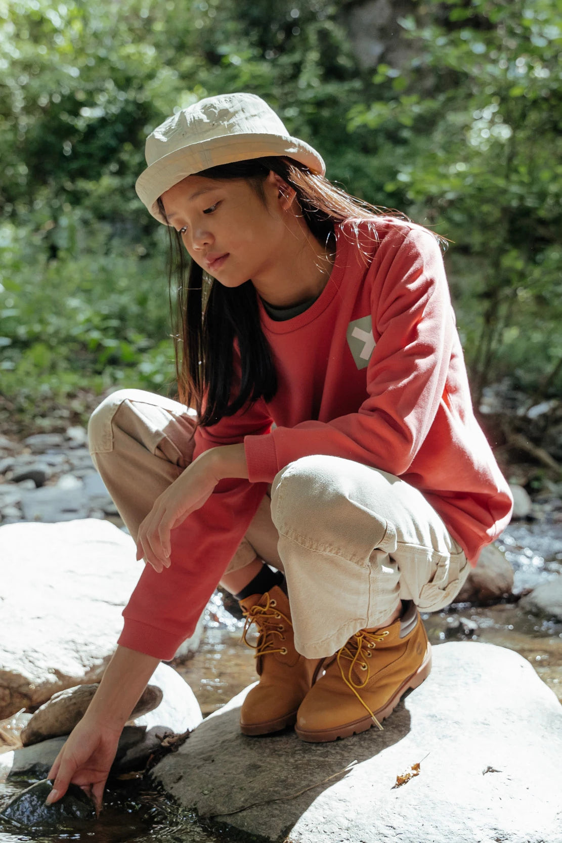 RED NATURE KIDS CREW