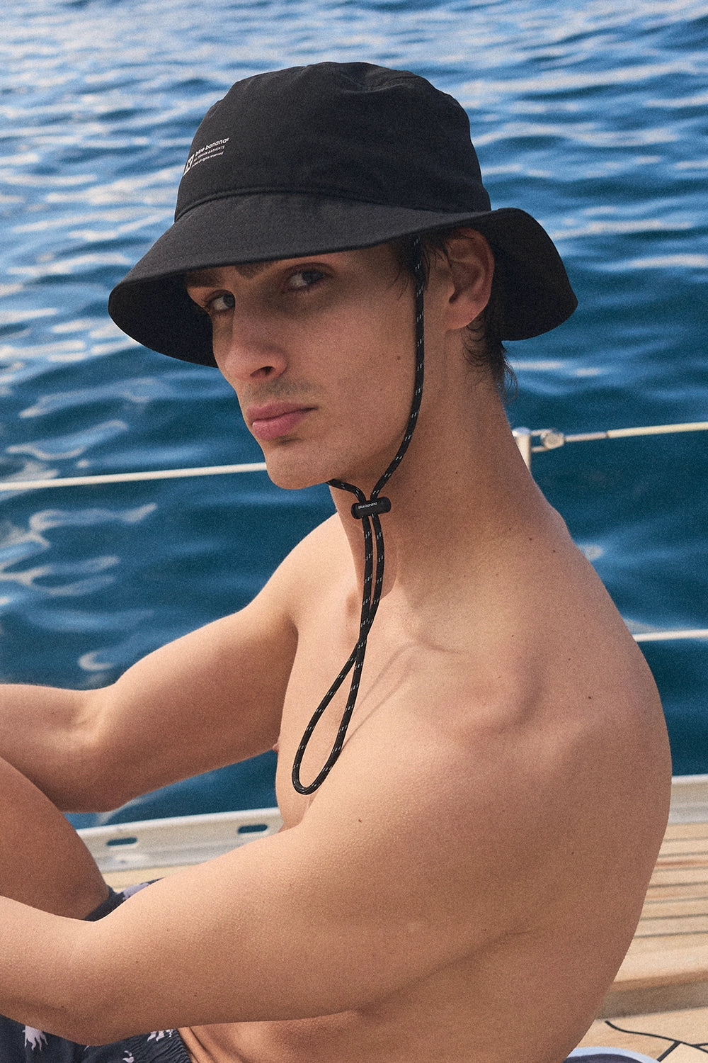 BLACK SURF HAT